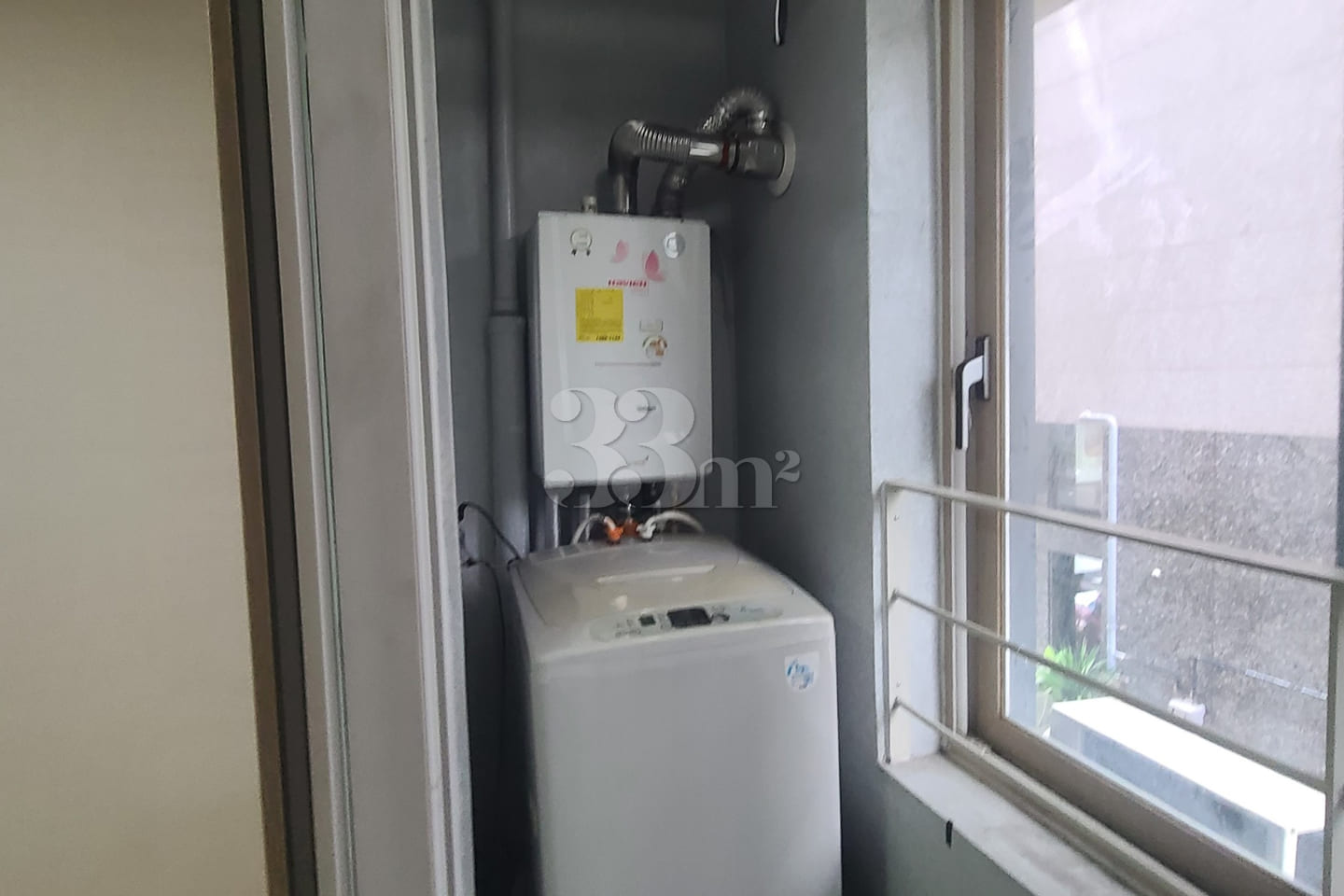 Unit 202, Two-room Apartment, Cheongdang-dong 6th image
