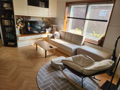 Two-room apartment with a private rooftop nea 3th image