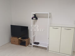 Fully furnished studio apartment 6th image