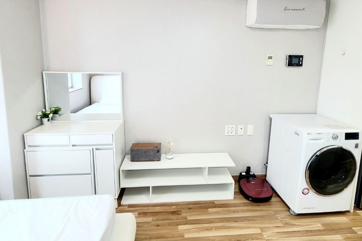 Seomyeon Double Station Area Cozy NO.5 1th image