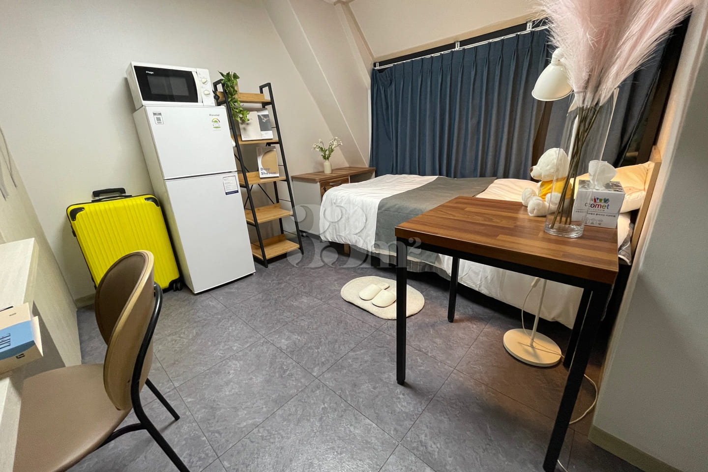Raum Suite+ Room 504 11th image