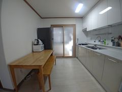 홍대입구역 5분거리3룸 13번째 이미지