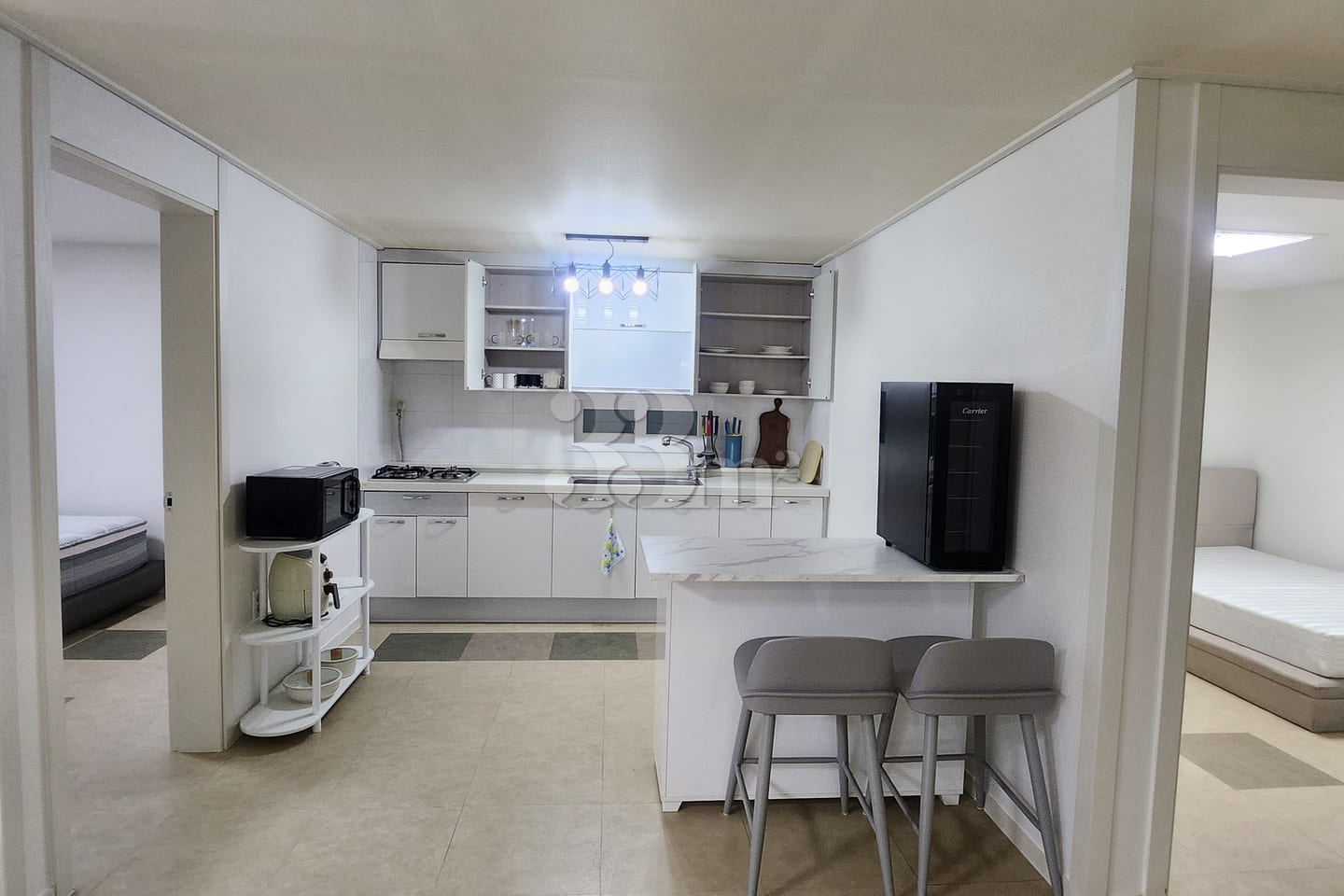 Daemyung Apsan Simple Full 3-Room 1th image