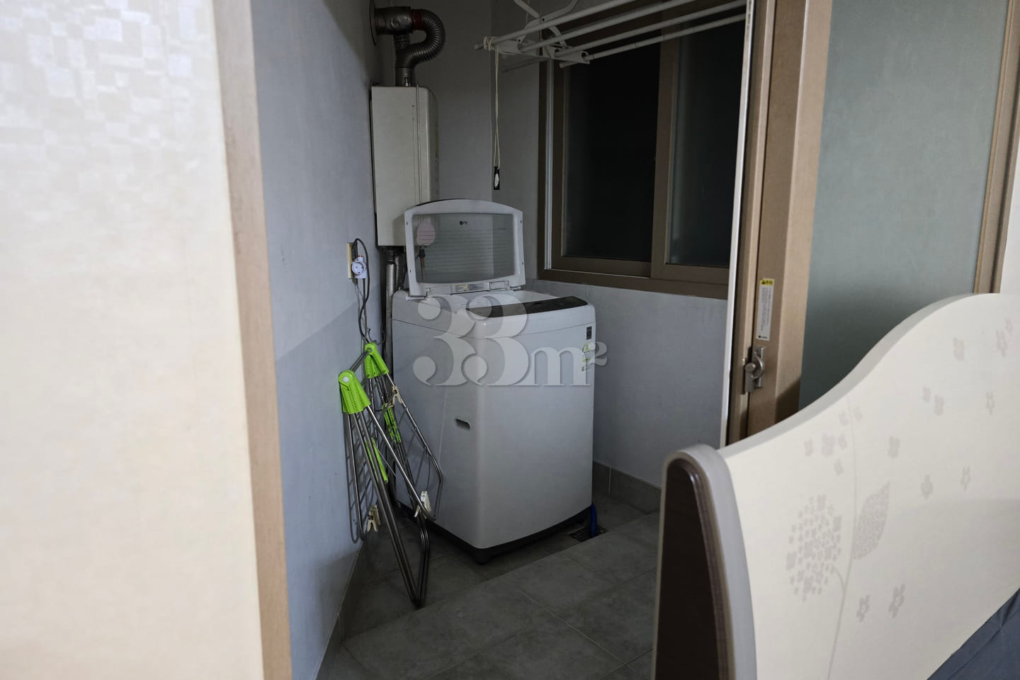1.5-room apartment with CCTV in front of the  9th image