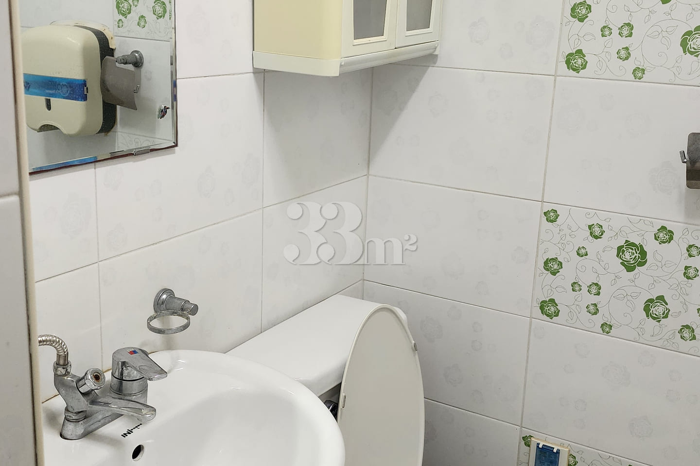 Unit 104 - Special Price 19,000 5th image