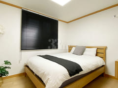 π Samsung Two-Room Apartment #SeolleungPark 7th image