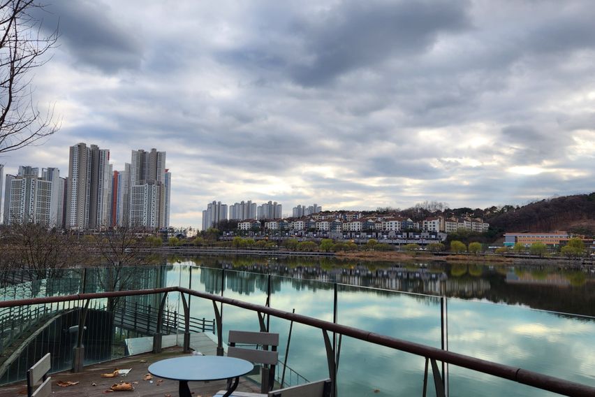 Roomie 광교테라스