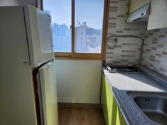 Studio apartment in Gijang, East Busan 3th image
