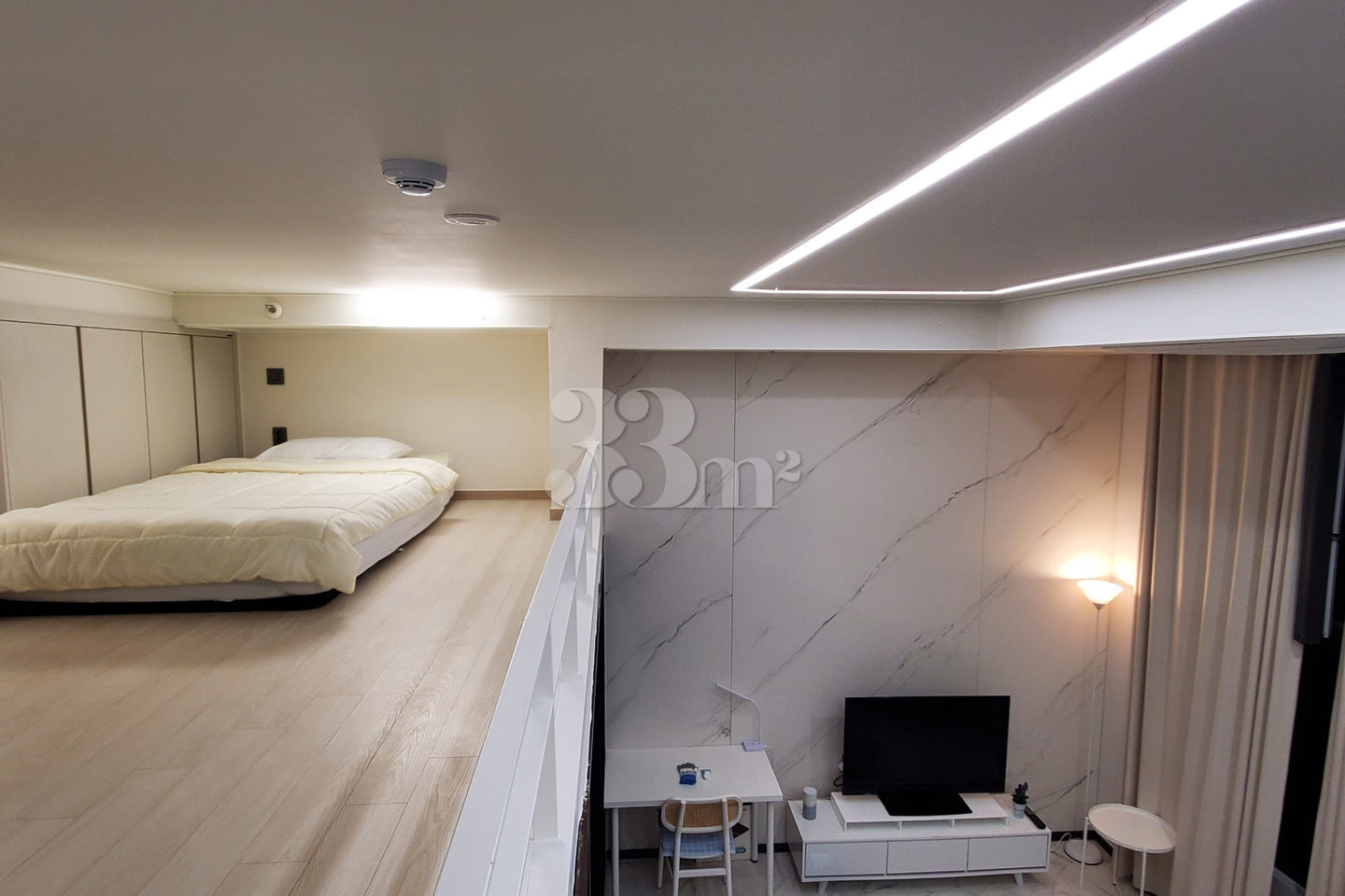 Spacious, luxurious, duplex, fully-furnished  11th image