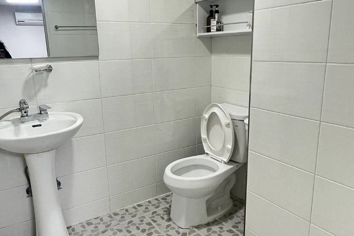 Studio apartment with a balcony 13th image
