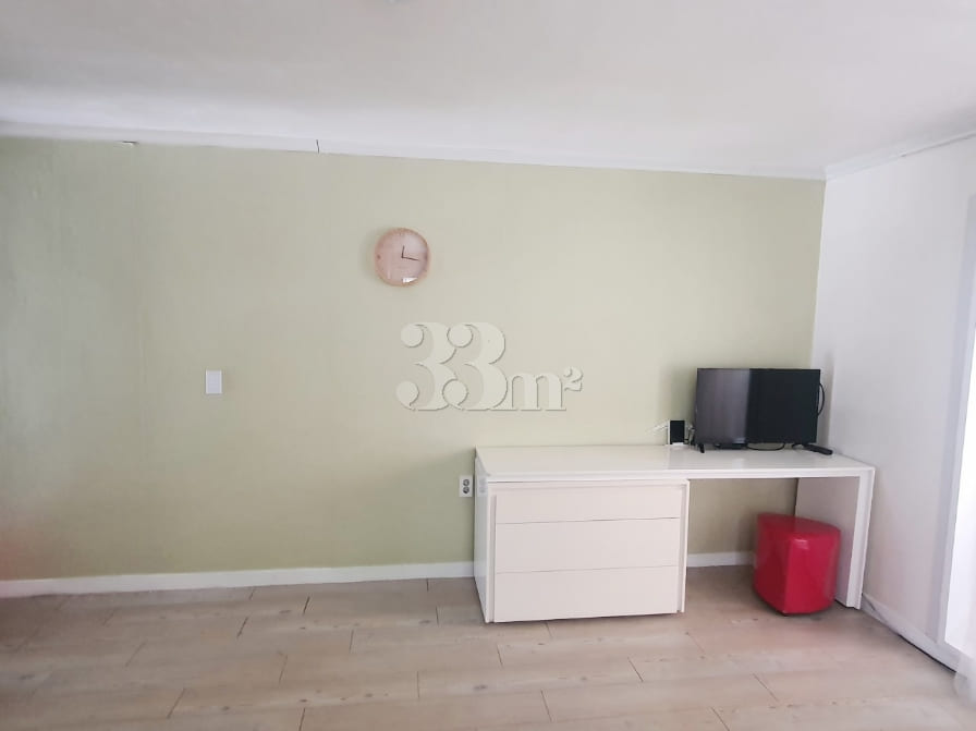 Large studio for 4 people (queen bed) 0th image