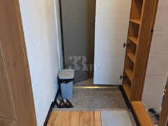 A quiet house with convenient transportation. 2th image