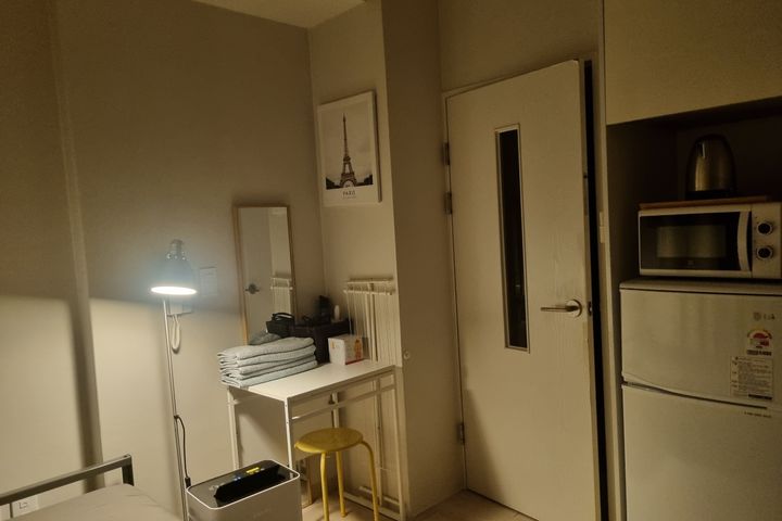 Clean, safe, and for single-person use. 4th image
