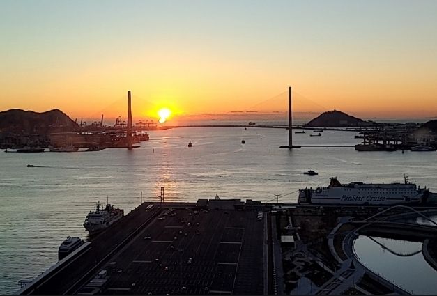부산역 오션뷰 일출뷰