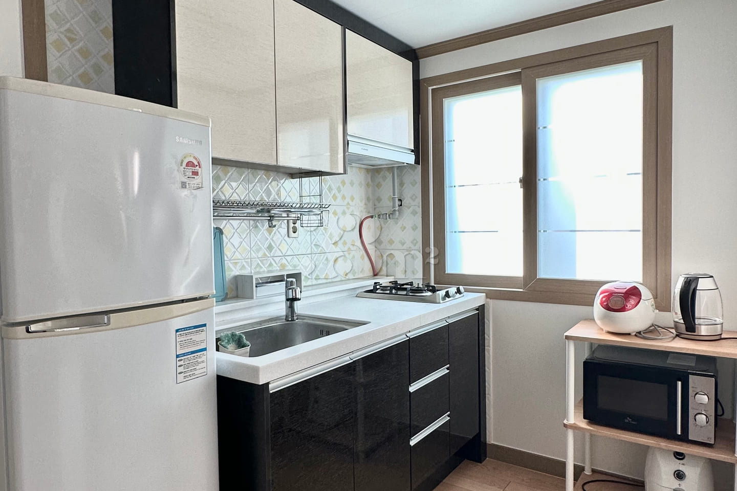 Comfortable 1.5 Room #302 5th image