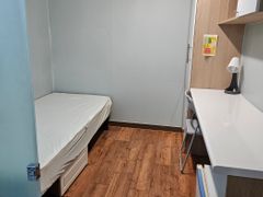 Room 204 (Men's Room) 0th image