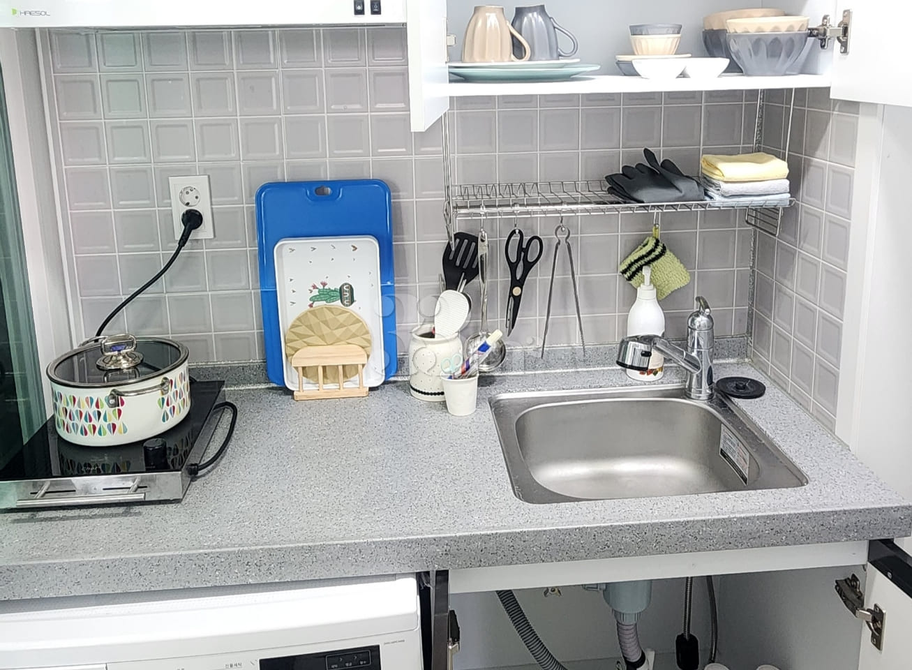Simple and neat, Gagyeong/Bokdae area, fully  5th image