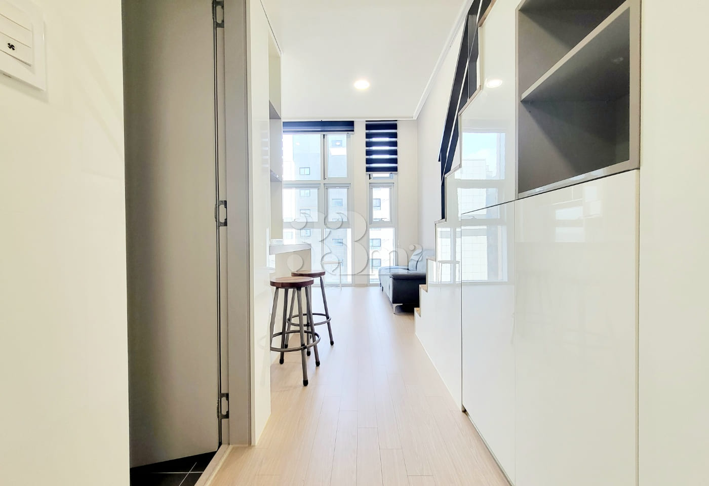 Spacious, south-facing, two-story apartment w 1th image