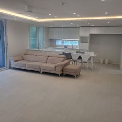 테라스 가득한 집 3 방 이미지