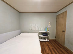 Studio apartment, 15 minutes from Yeungnam Un 3th image