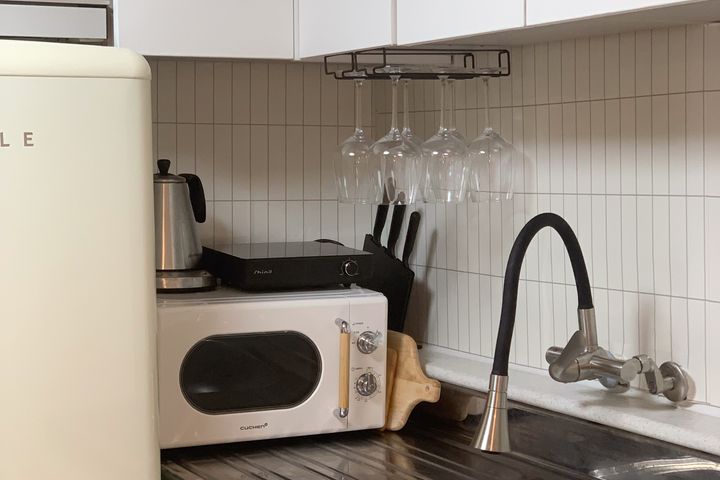 Remodeled 2-room apartment in Sindorim 13th image