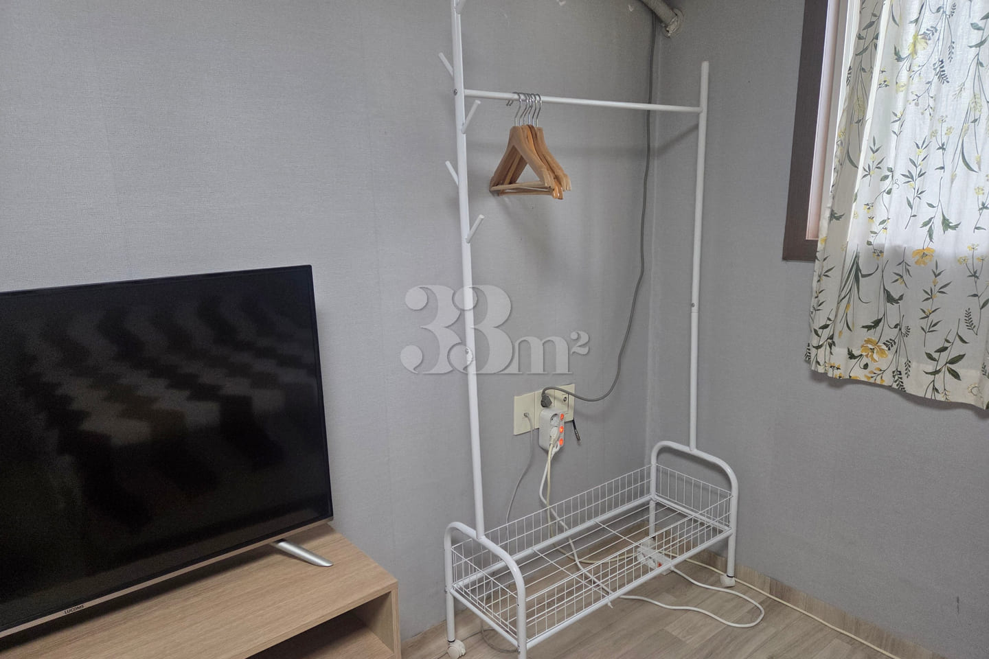 6 minutes from Suwon City Hall Station, 3 fre 4th image