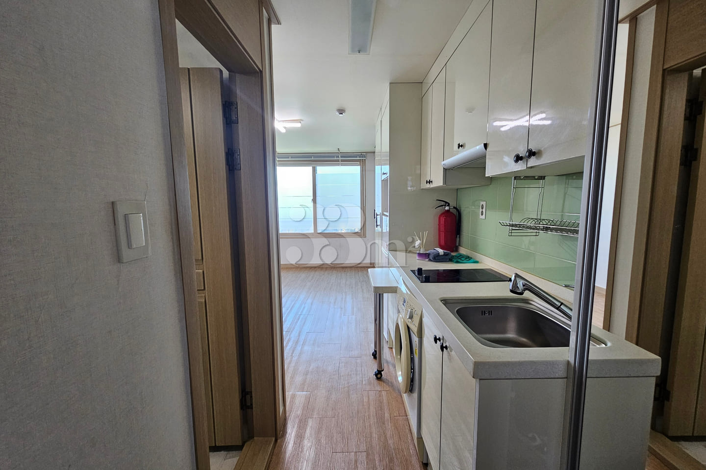 Studio Apartment 201 3th image