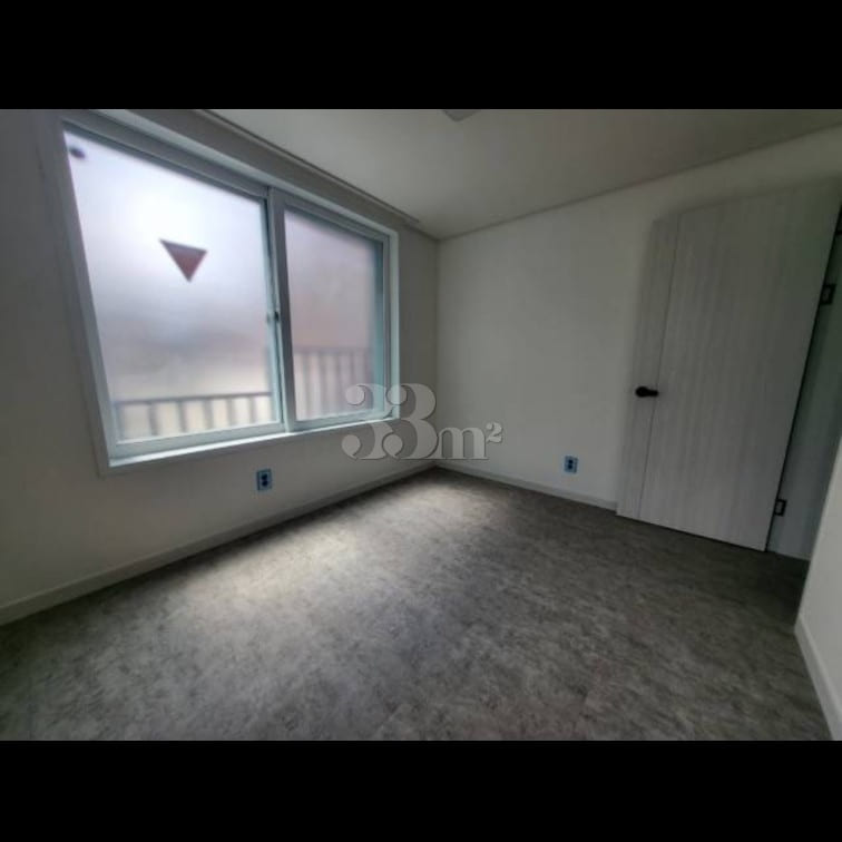 Pleasant two-room apartment in front of Beode 5th image