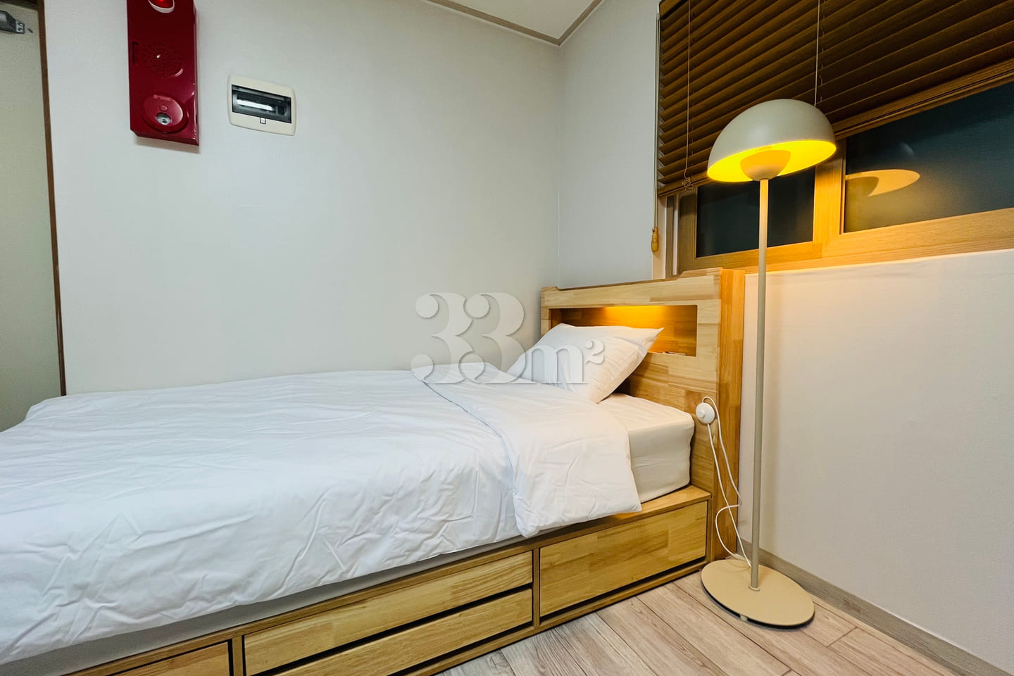 2-minute walk from Sinchon Station (Line 2) 0th image
