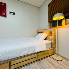 2호선 신촌역 도보2분 방 이미지