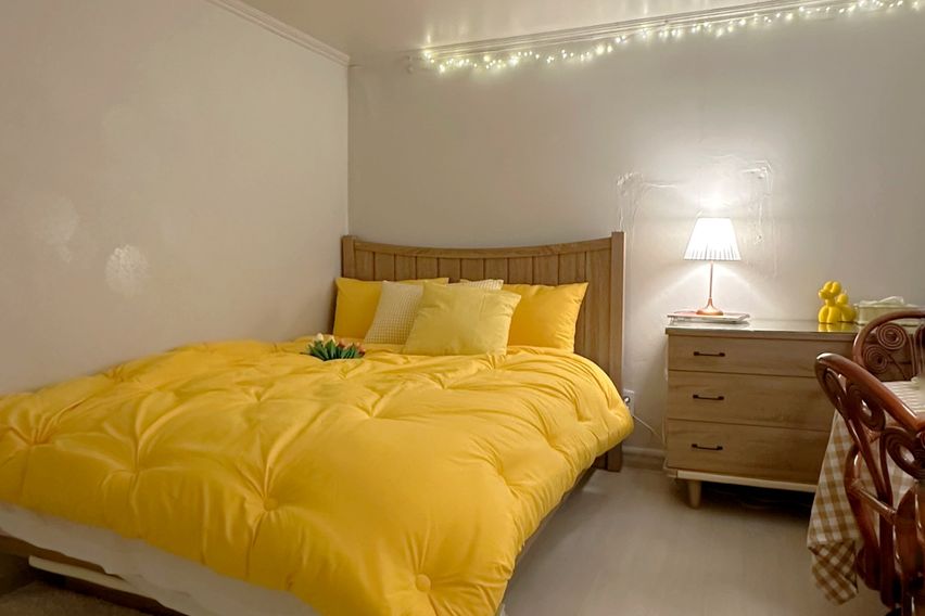 Cozy Room at Myeonghak Station on Line 1 2th image