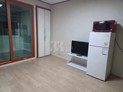 Neat studio apartment near Suwon Terminal 11th image