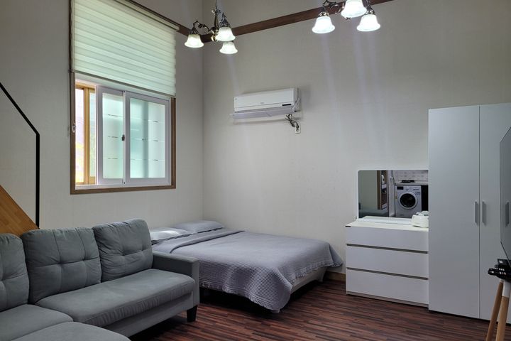 Duplex-style studio in Beomeo-dong 0th image