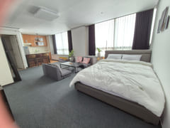 Officetel located right next to Indeogwon Sta 7th image