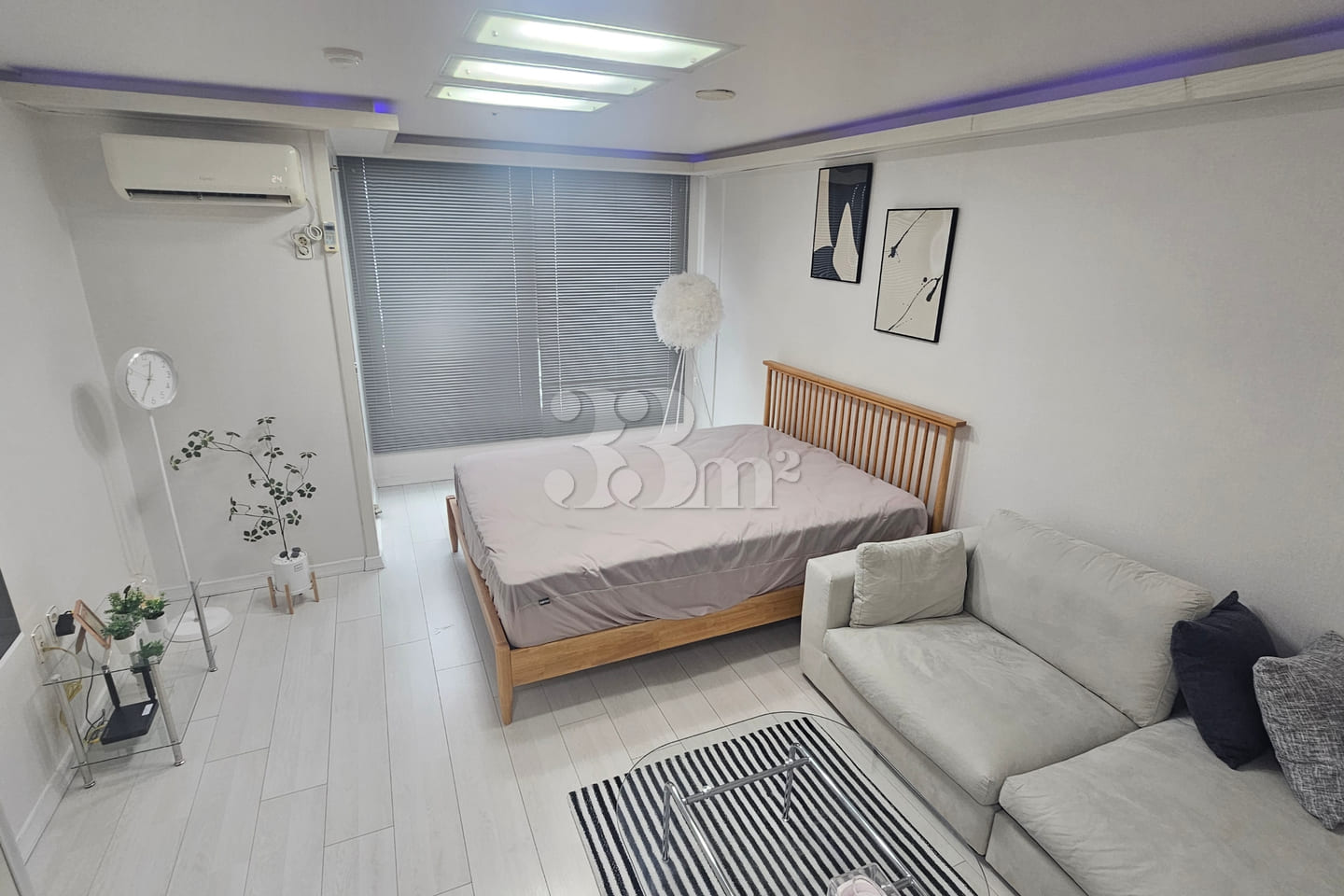 Spacious, fully-furnished studio apartment in 4th image