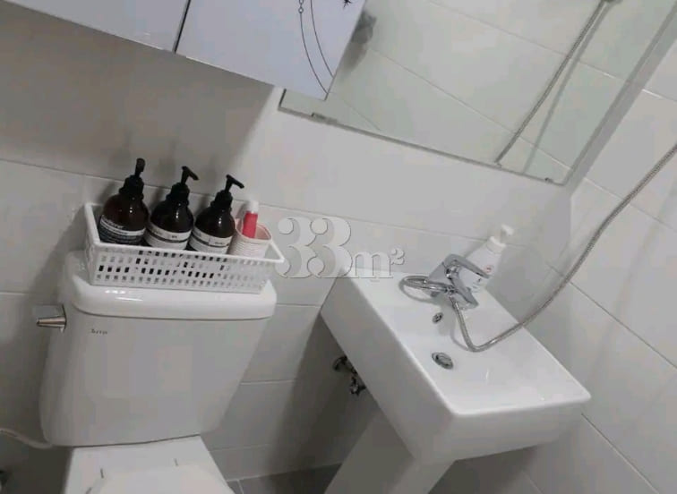 Two-room apartment, 5-minute walk from the te 17th image