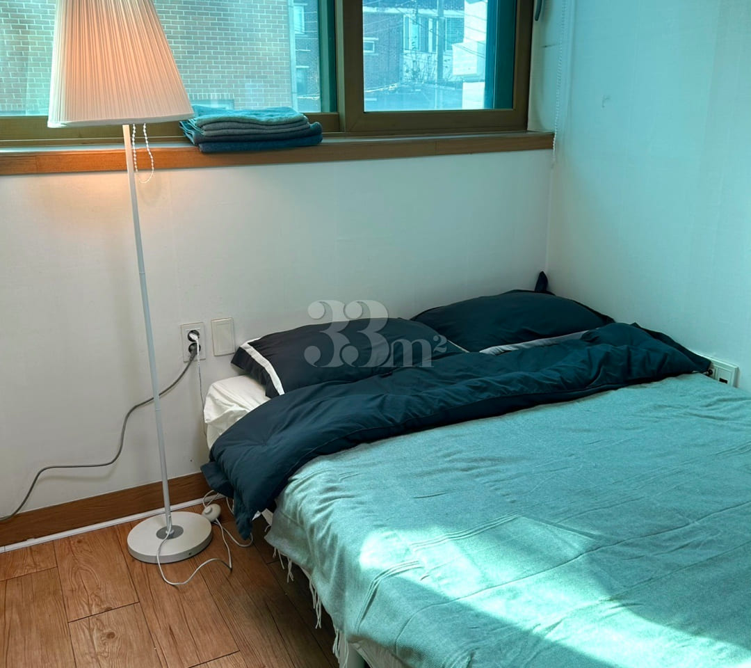 Clean and cozy room for two 0th image