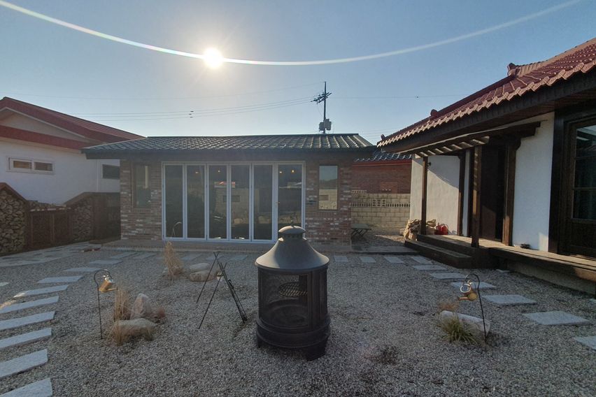 태봉산아래 스테이