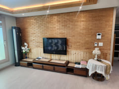Gaom Modern South-Facing Fully Furnished Thre 3th image