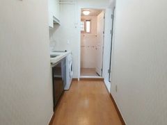 Detached studio with designated parking 4th image