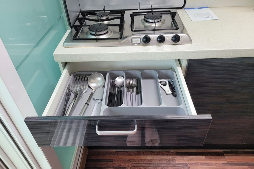 범어동:방2,거실