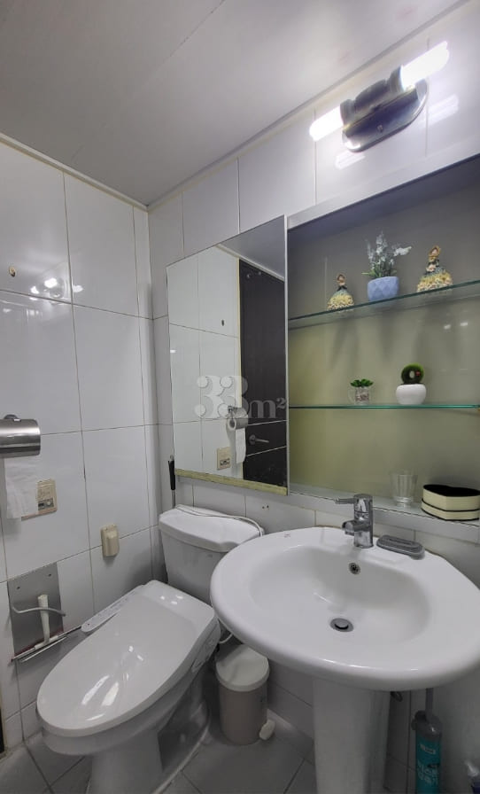 Stylish Loft-Style Home near Seohyeon Station 18th image