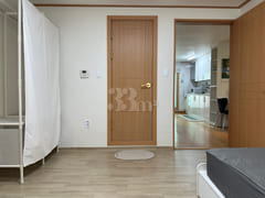 #54 Hapjeong Station 3-Room Unit 8th image