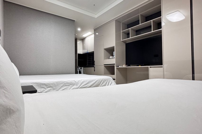 학동 중심 호수앞 신축