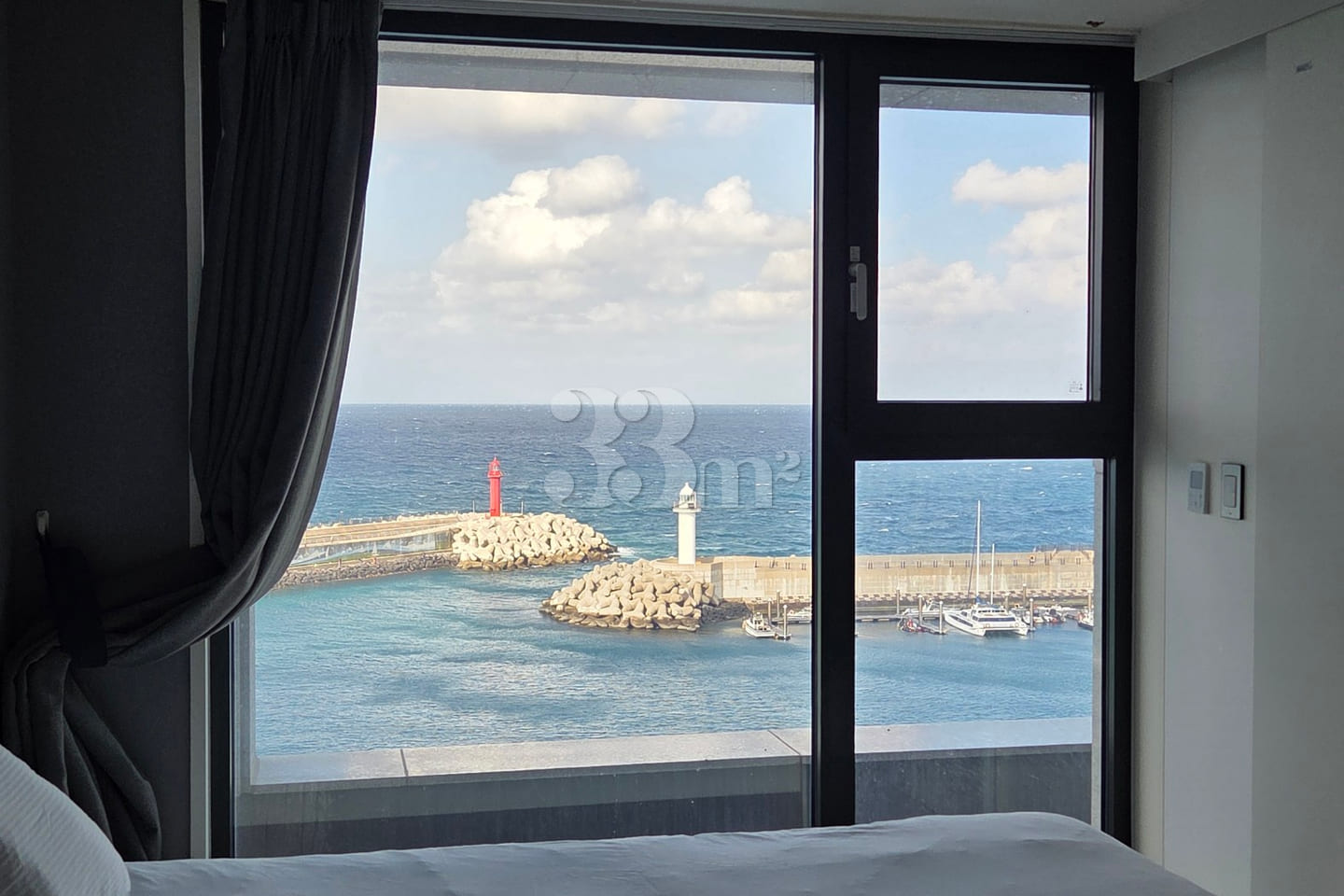 A house with a beautiful view. 0th image