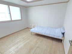 Dream House Two-Room 1th image