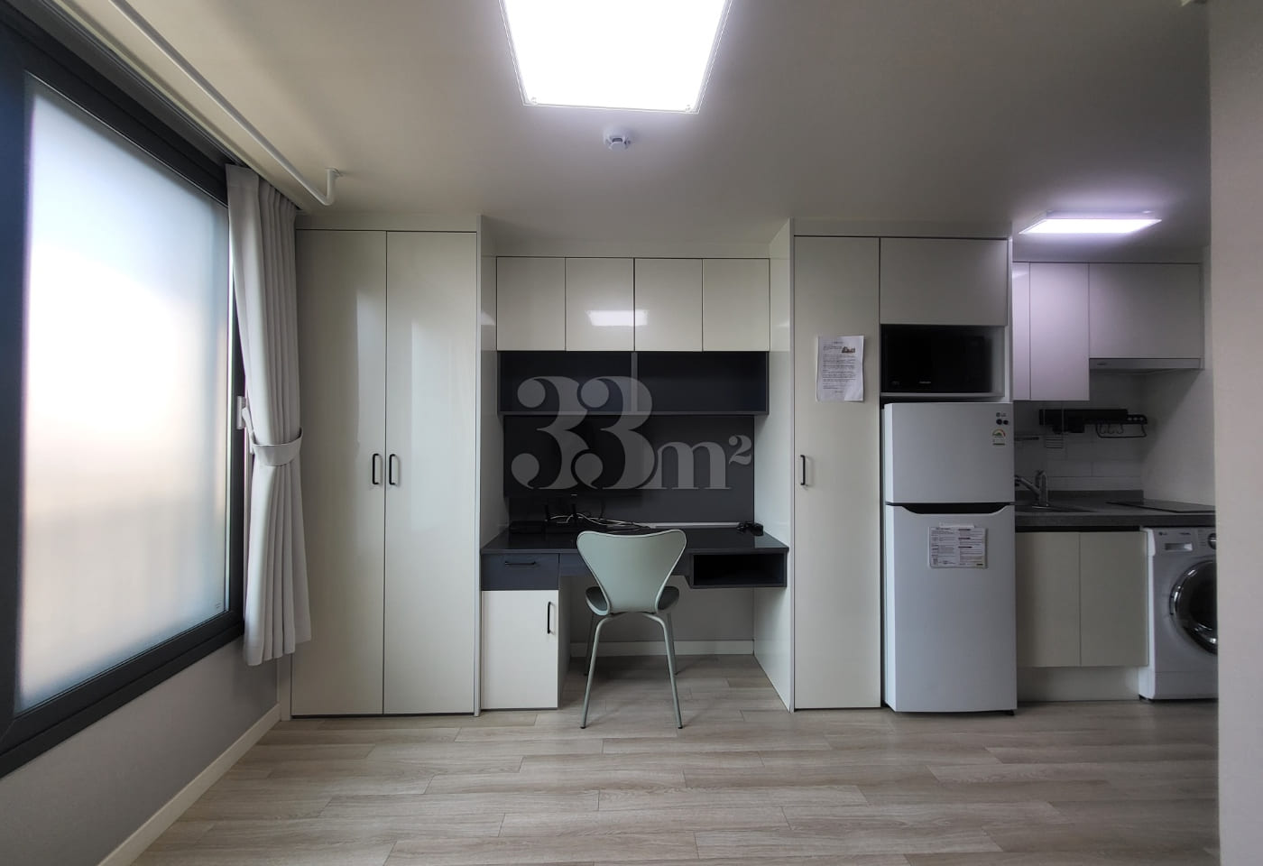 Fully furnished studio, Building 1, Unit 303 6th image