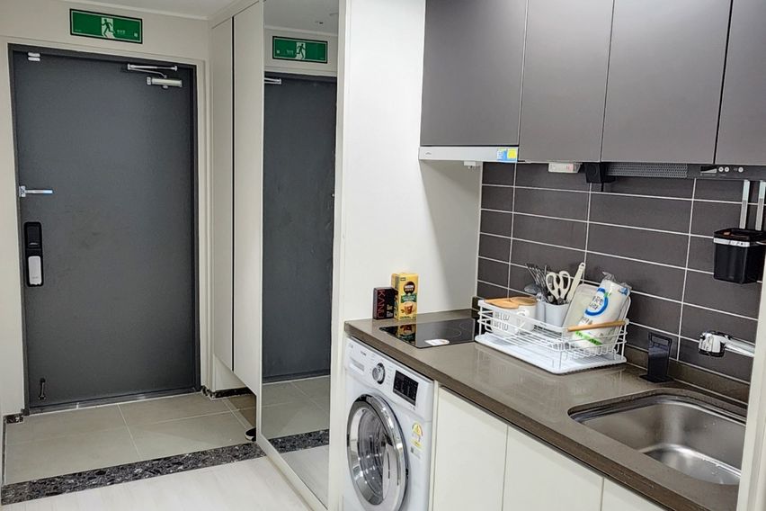 강남뱅뱅사거리 신축오피