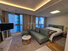 A dream-like penthouse 1th image