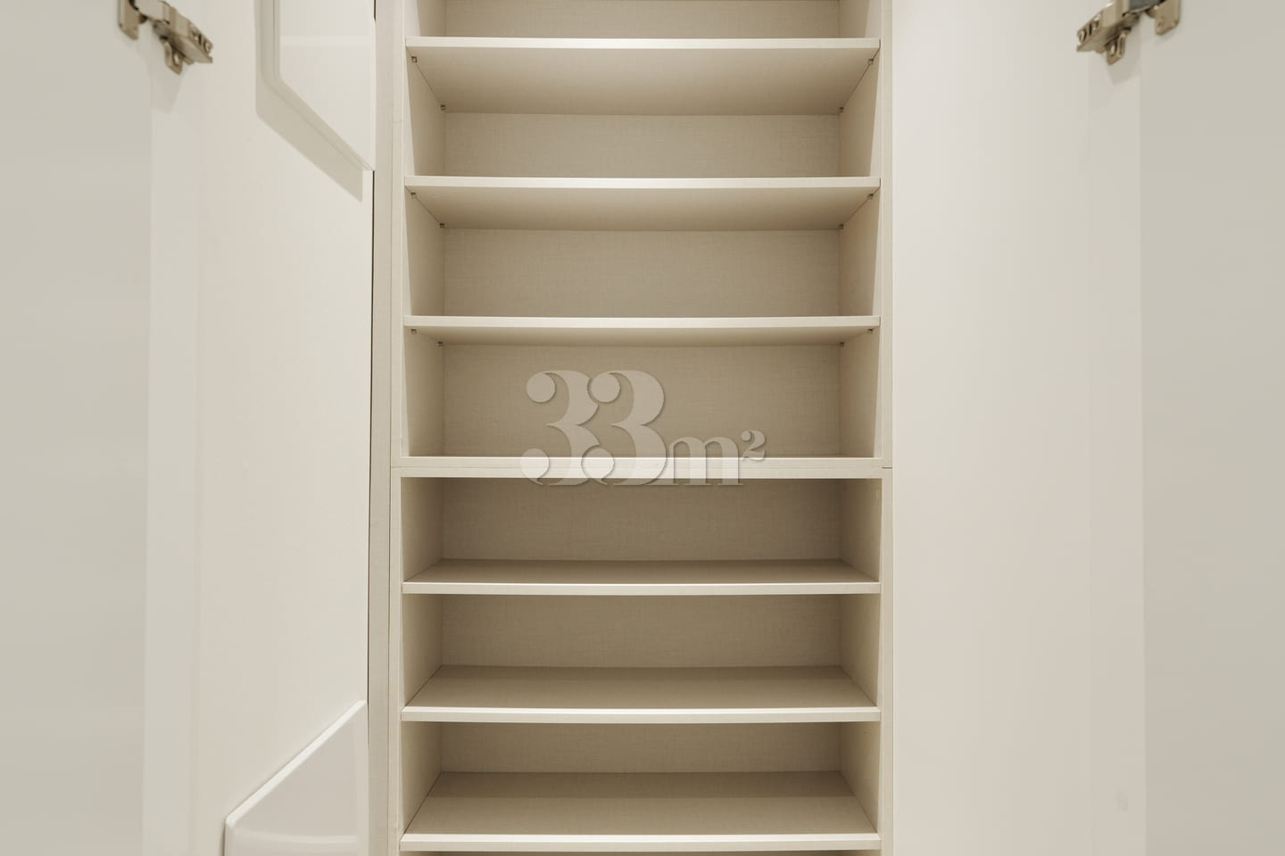 2nd floor, 5 people, 4 beds, 2 bathrooms 2th image